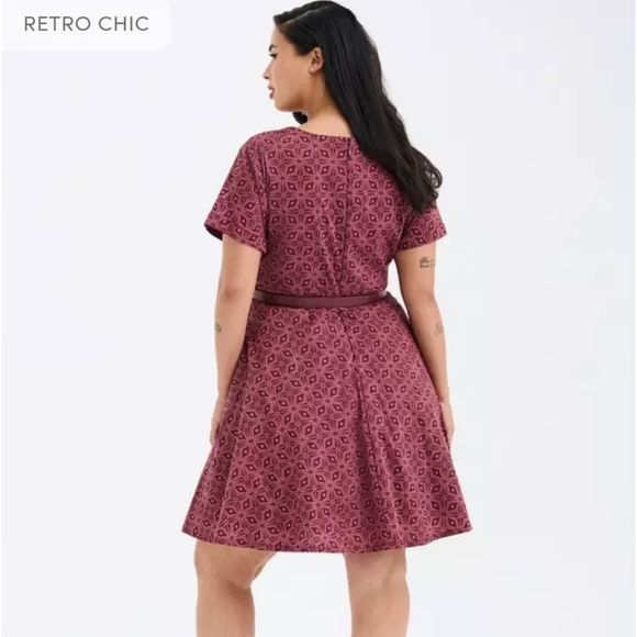 Torrid Maroon Patterned Mini Dress - Picture 11 of 13